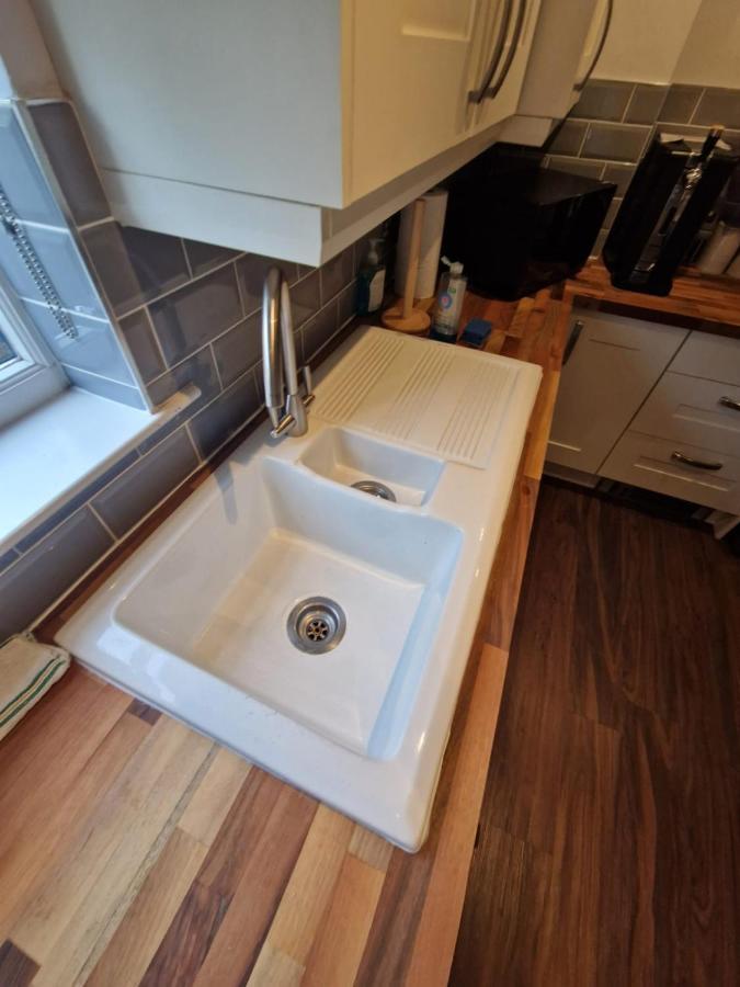 Roseburn Apartment, Edinburgh - 2 Bedrooms, Free Parking מראה חיצוני תמונה