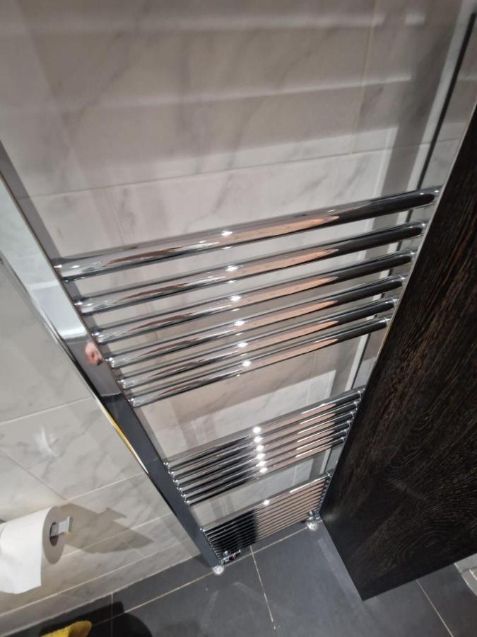 Cosy Roseburn Apartment, Edinburgh - 2 Bedrooms, Free Parking מראה חיצוני תמונה