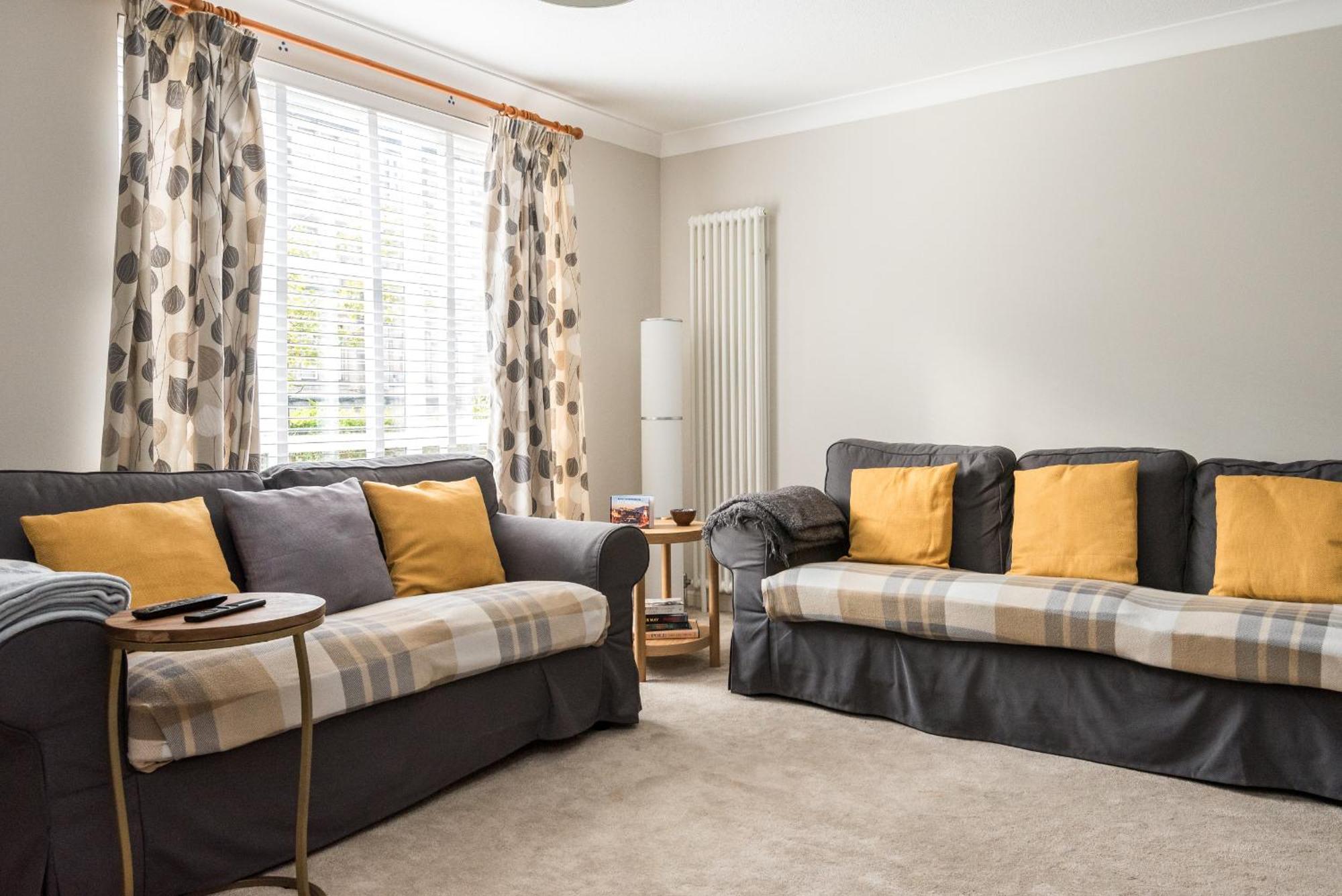 Cosy Roseburn Apartment, Edinburgh - 2 Bedrooms, Free Parking מראה חיצוני תמונה
