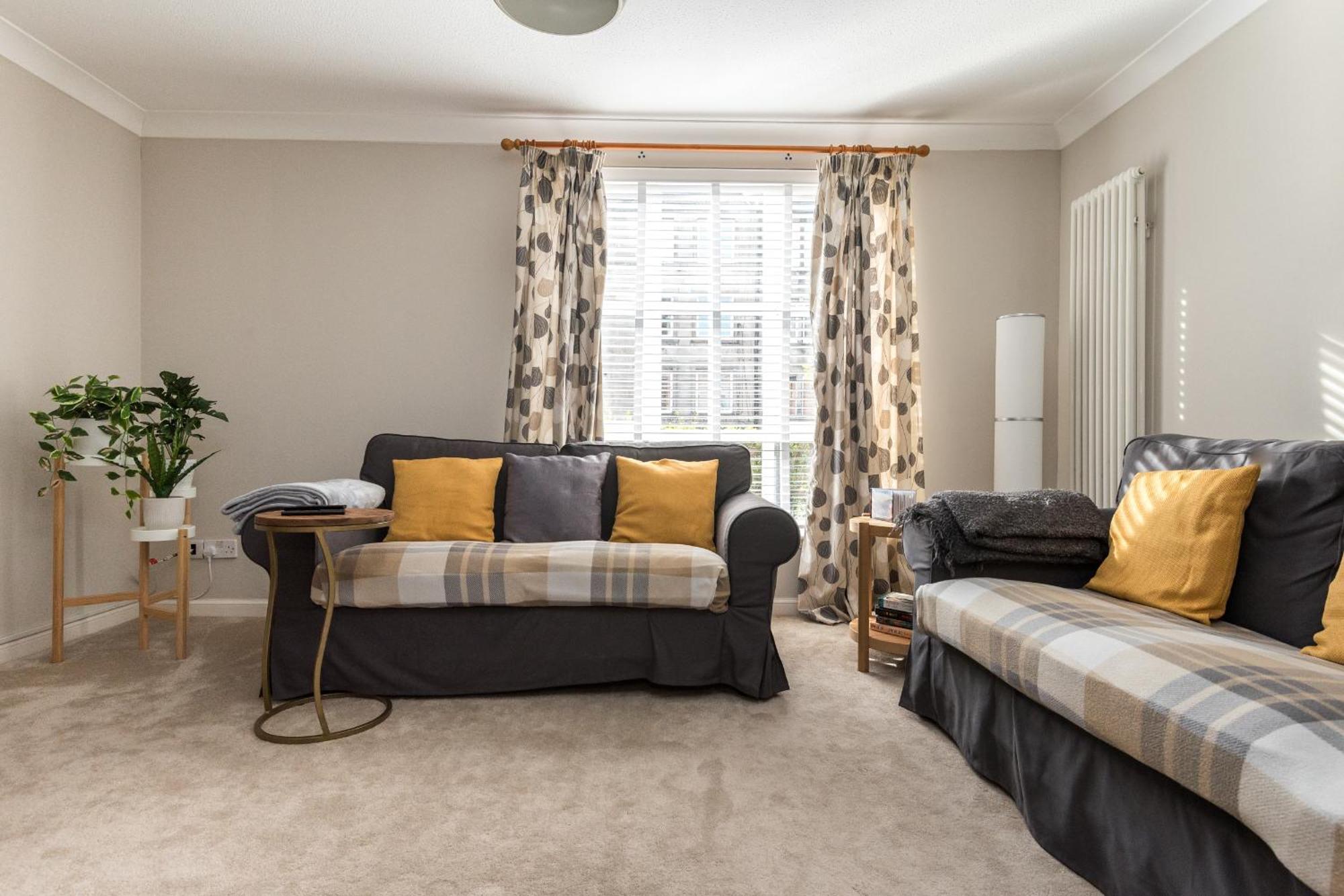 Cosy Roseburn Apartment, Edinburgh - 2 Bedrooms, Free Parking מראה חיצוני תמונה