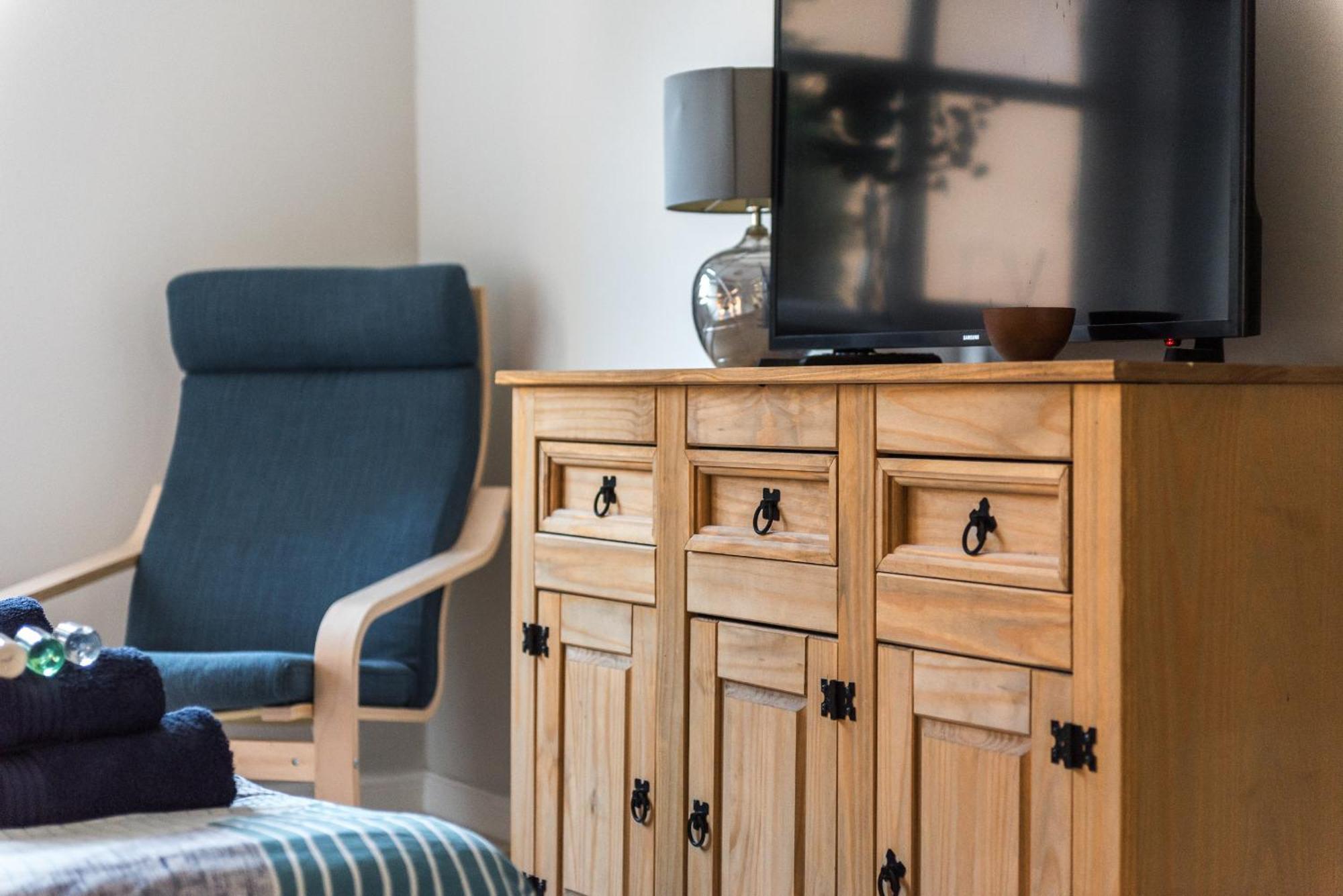 Cosy Roseburn Apartment, Edinburgh - 2 Bedrooms, Free Parking מראה חיצוני תמונה