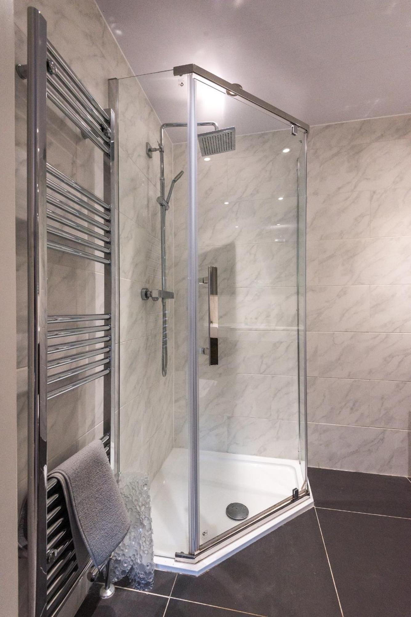 Cosy Roseburn Apartment, Edinburgh - 2 Bedrooms, Free Parking מראה חיצוני תמונה