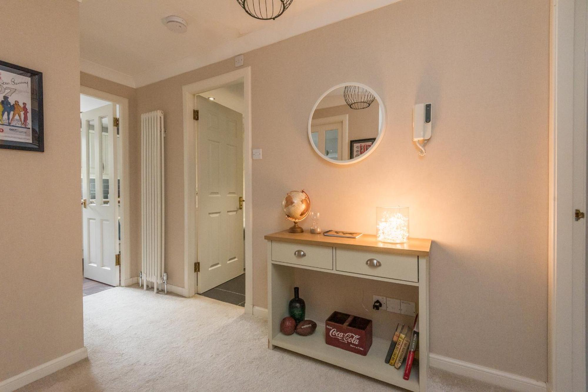 Cosy Roseburn Apartment, Edinburgh - 2 Bedrooms, Free Parking מראה חיצוני תמונה